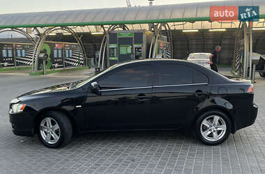 Седан Mitsubishi Lancer 2011 в 