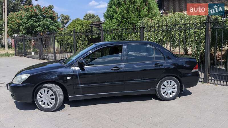 Седан Mitsubishi Lancer 2006 в Запорожье