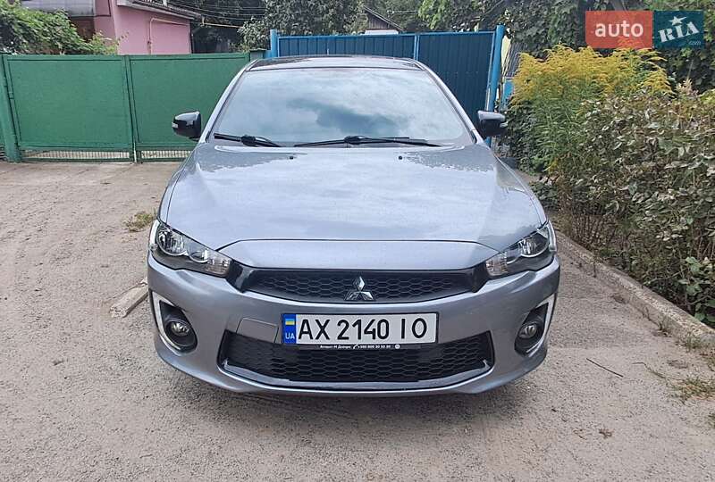 Mitsubishi Lancer 2017