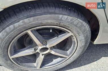 Седан Mitsubishi Lancer 2005 в 