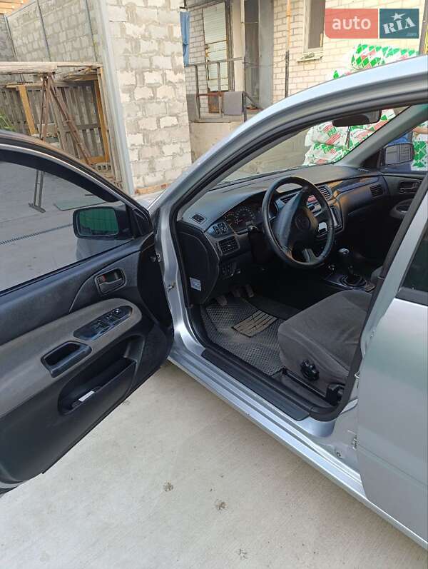 Седан Mitsubishi Lancer 2004 в Запорожье фото 5 Седан Mitsubishi Lancer 2004 в Запорожье