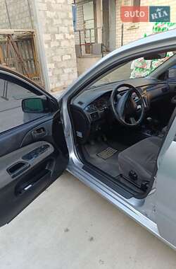 Седан Mitsubishi Lancer 2004 в 