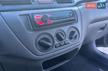 Седан Mitsubishi Lancer 2004 в 