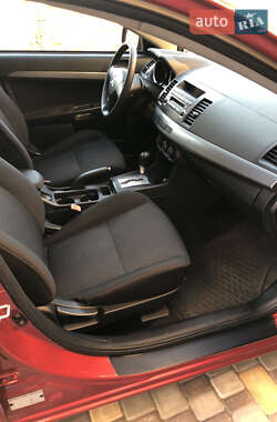 Седан Mitsubishi Lancer 2010 в 