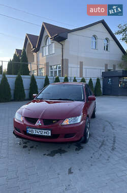 Седан Mitsubishi Lancer 2004 в Томашполе