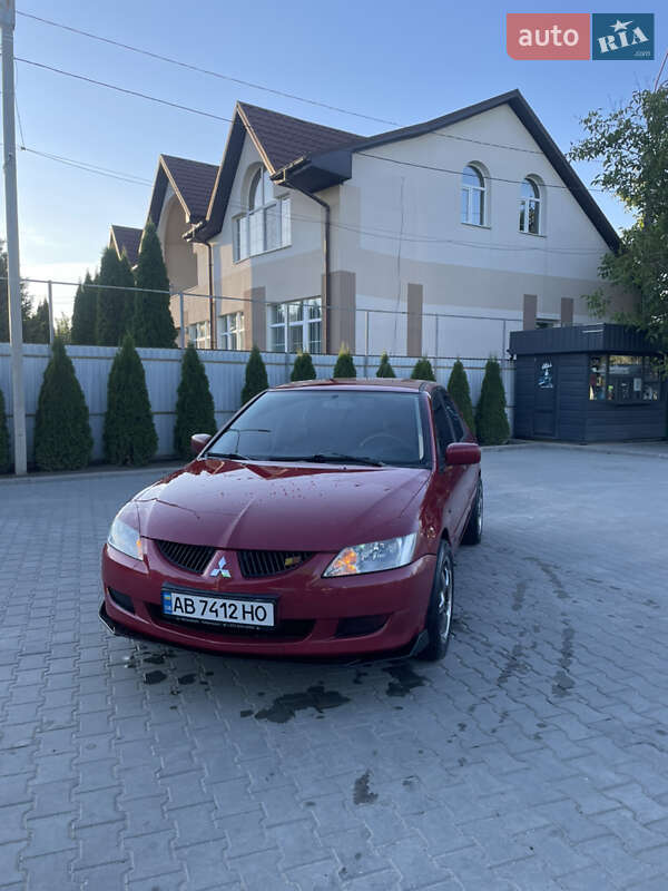Mitsubishi Lancer 2004
