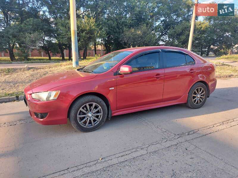 Хэтчбек Mitsubishi Lancer 2008 в Кропивницком