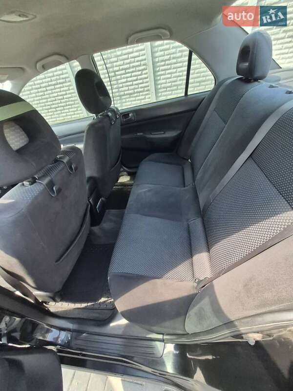 Седан Mitsubishi Lancer 2006 в Запорожье