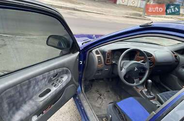 Седан Mitsubishi Lancer 1996 в 