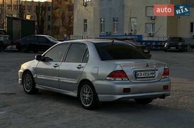 Седан Mitsubishi Lancer 2004 в 