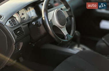 Седан Mitsubishi Lancer 2004 в 