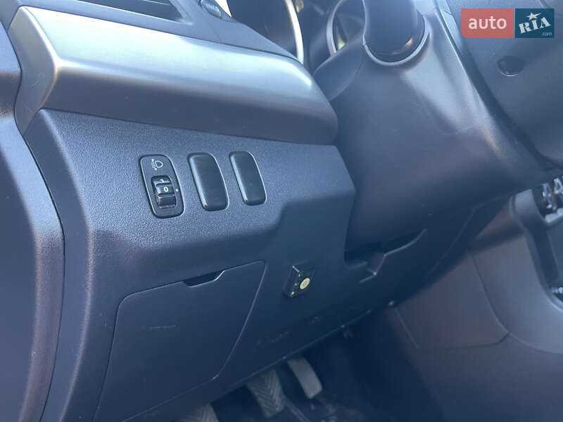 Седан Mitsubishi Lancer 2008 в Прилуках