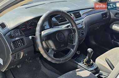 Універсал Mitsubishi Lancer 2003 в 