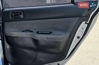 Універсал Mitsubishi Lancer 2003 в 