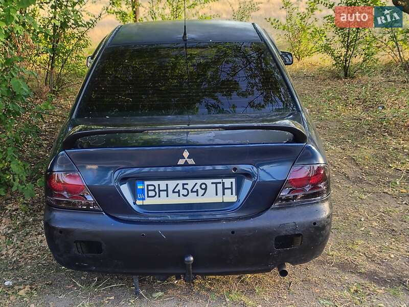 Седан Mitsubishi Lancer 2006 в Николаеве