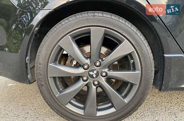Седан Mitsubishi Lancer 2012 в 