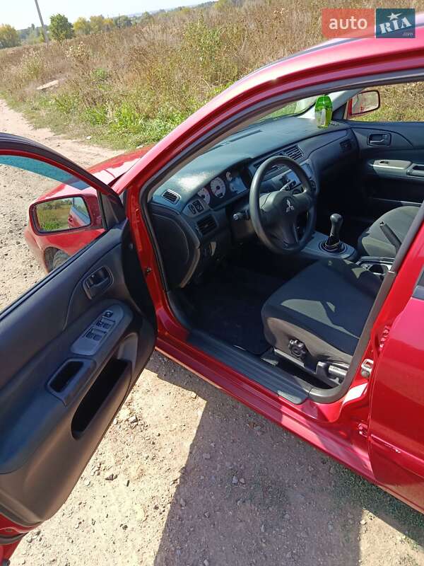 Седан Mitsubishi Lancer 2009 в Краматорске
