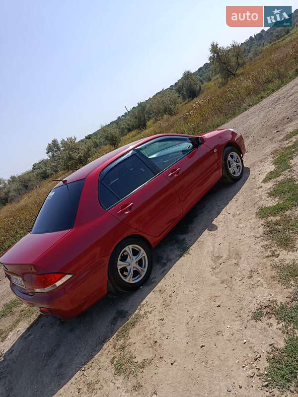 Седан Mitsubishi Lancer 2009 в Краматорске
