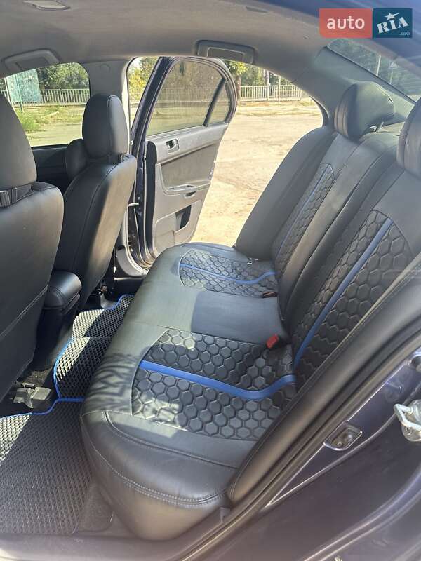 Седан Mitsubishi Lancer 2008 в Кривом Роге