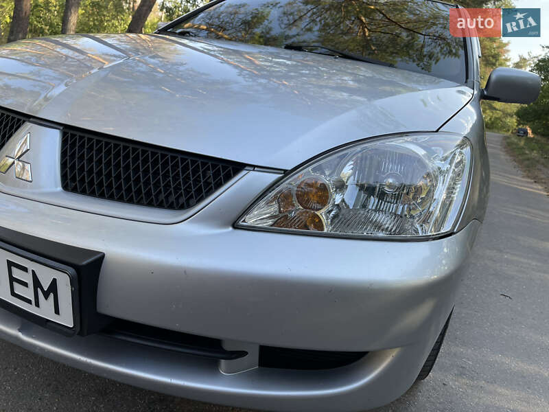 Седан Mitsubishi Lancer 2009 в Кропивницком