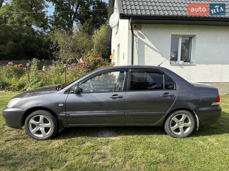 Седан Mitsubishi Lancer 2008 в Тернополе
