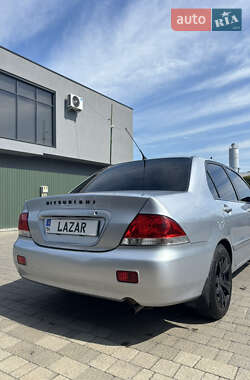 Седан Mitsubishi Lancer 2005 в Львові