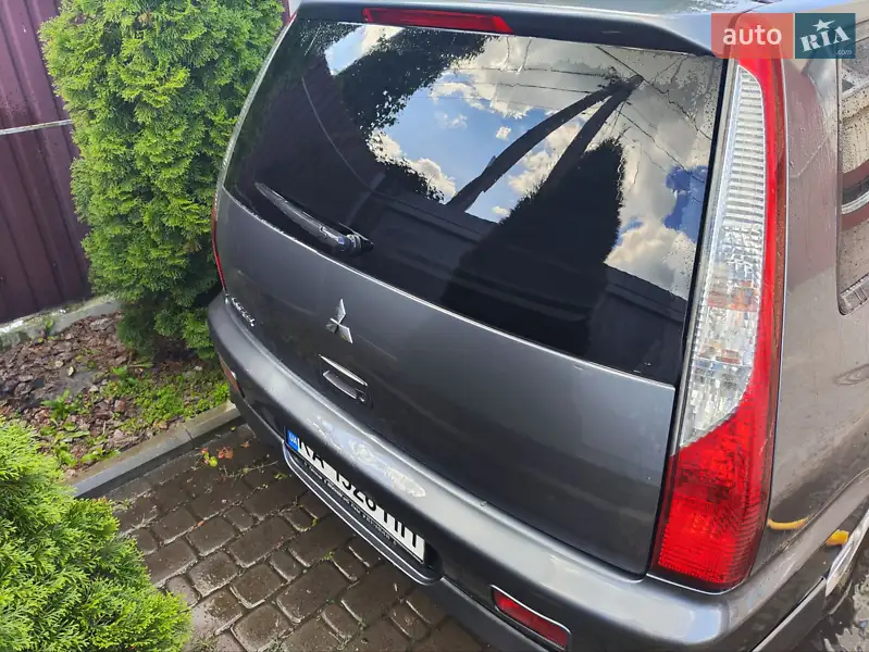 Mitsubishi Lancer