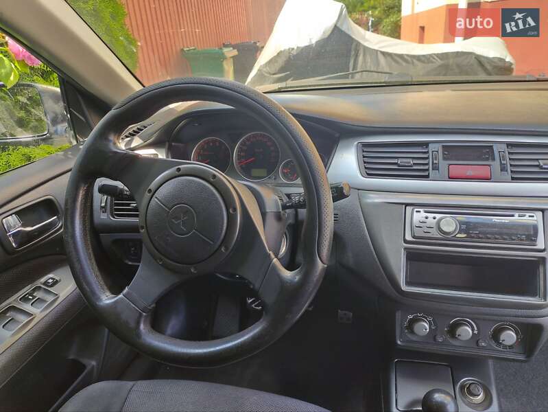 Універсал Mitsubishi Lancer 2007 в Києві фото 12 Універсал Mitsubishi Lancer 2007 в Києві