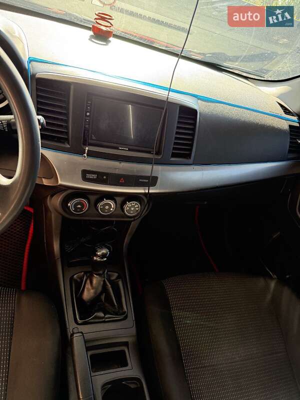 Хэтчбек Mitsubishi Lancer 2008 в Лебедине
