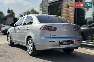 Седан Mitsubishi Lancer 2013 в 