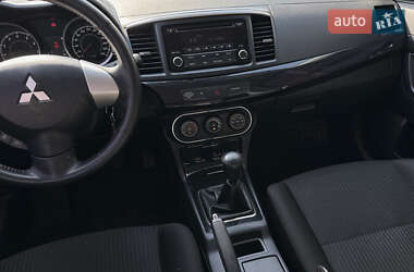 Седан Mitsubishi Lancer 2013 в 