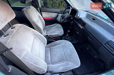Седан Mitsubishi Lancer 1989 в 