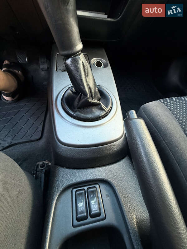 Седан Mitsubishi Lancer 2006 в Львові