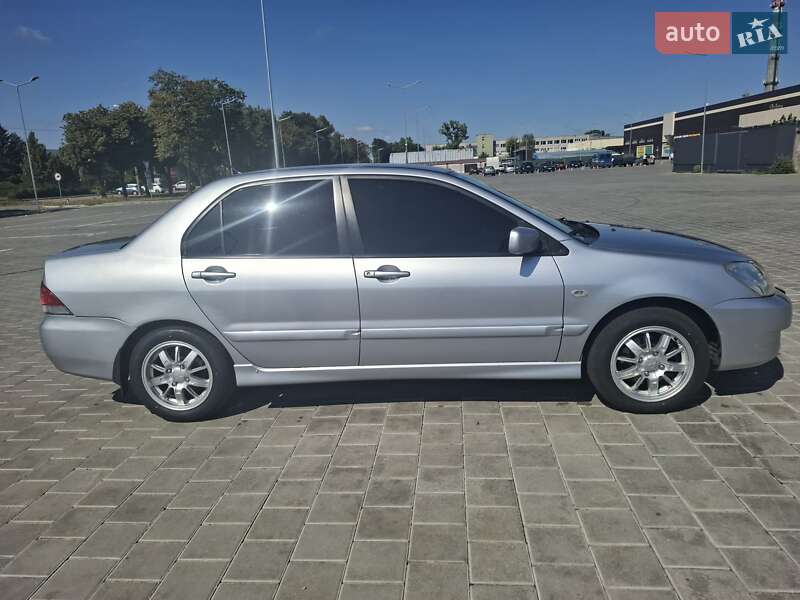 Седан Mitsubishi Lancer 2007 в Черкассах