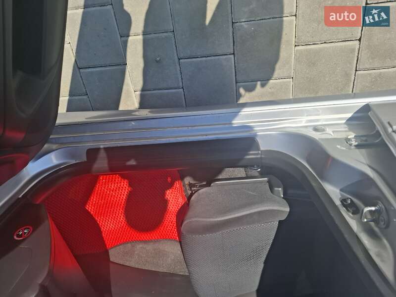 Седан Mitsubishi Lancer 2007 в Черкассах