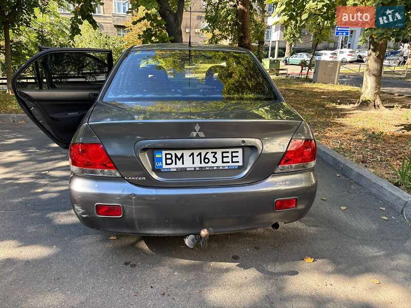 Седан Mitsubishi Lancer 2006 в Киеве