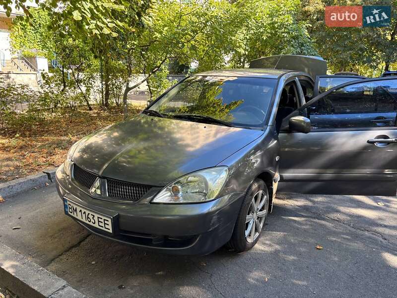 Седан Mitsubishi Lancer 2006 в Киеве