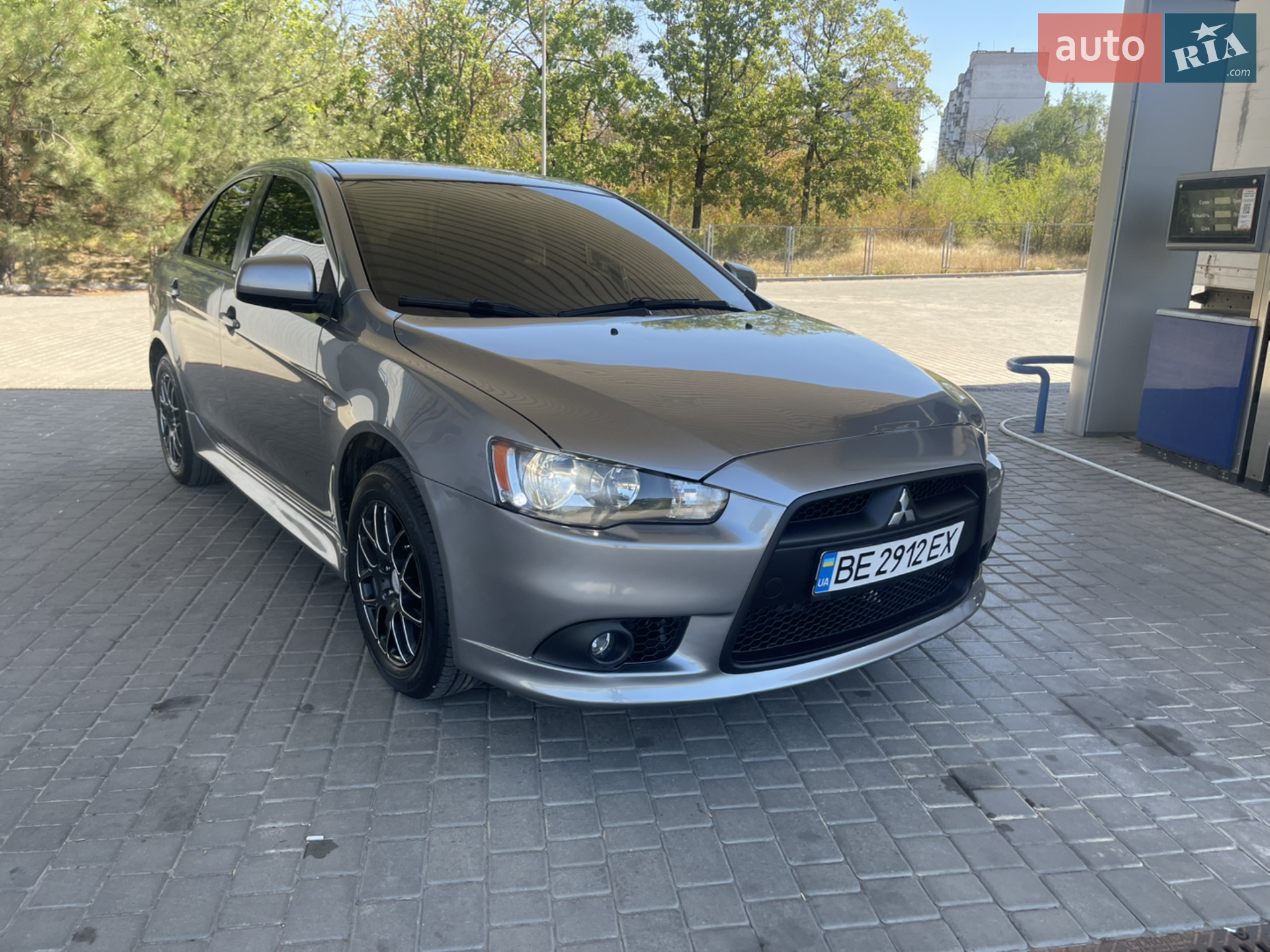 Mitsubishi Lancer 2012