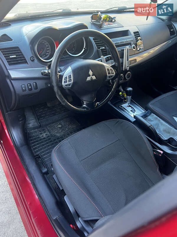 Седан Mitsubishi Lancer 2008 в Николаеве