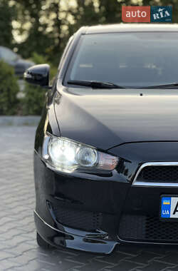 Седан Mitsubishi Lancer 2015 в 