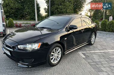 Седан Mitsubishi Lancer 2015 в 