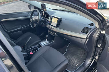 Седан Mitsubishi Lancer 2015 в 