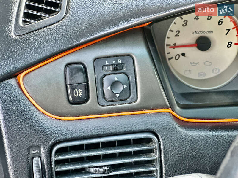 Седан Mitsubishi Lancer 2005 в Одессе