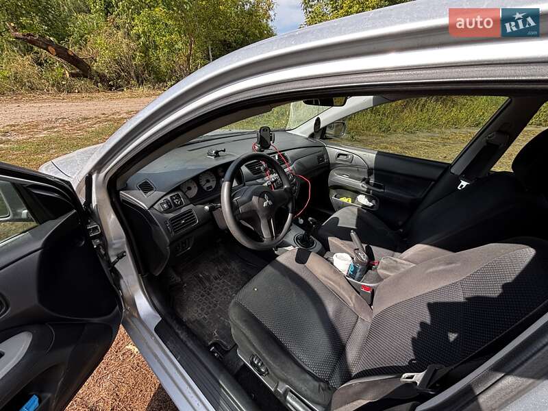 Седан Mitsubishi Lancer 2007 в Києві