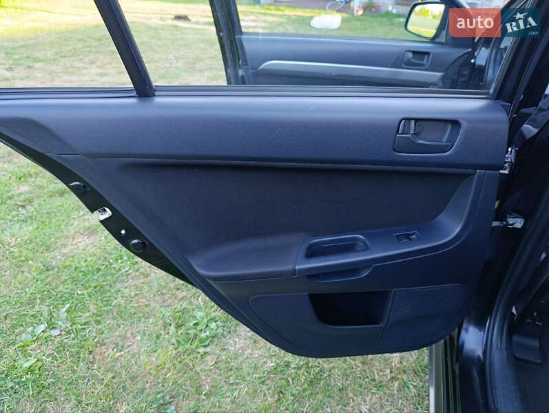 Хэтчбек Mitsubishi Lancer 2008 в Жовкве