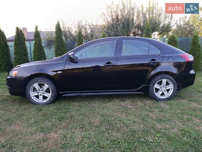 Хэтчбек Mitsubishi Lancer 2008 в Жовкве
