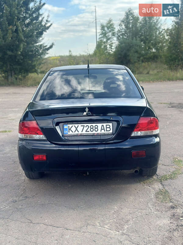 Седан Mitsubishi Lancer 2007 в Пересечном фото 5 Седан Mitsubishi Lancer 2007 в Пересечном