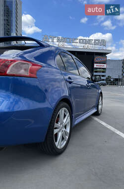 Хэтчбек Mitsubishi Lancer 2011 в 