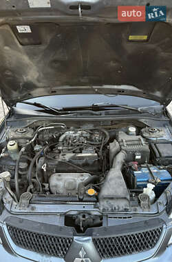 Седан Mitsubishi Lancer 2005 в 