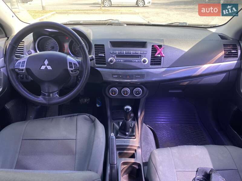 Седан Mitsubishi Lancer 2008 в Ужгороді
